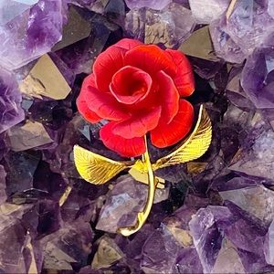 🌹🌹Vintage Cerrito Red Satin Rose Brooch Gold Tone